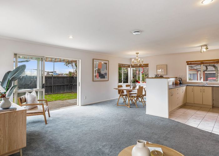  at 18 Drummond Drive, Ranui, Waitakere City, Auckland