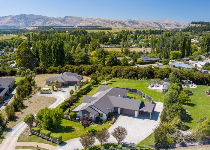  at 43 Hardie Place, Albert Town, Wanaka