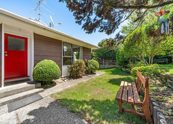  at 69B Hartford Crescent, Totara Park, Upper Hutt