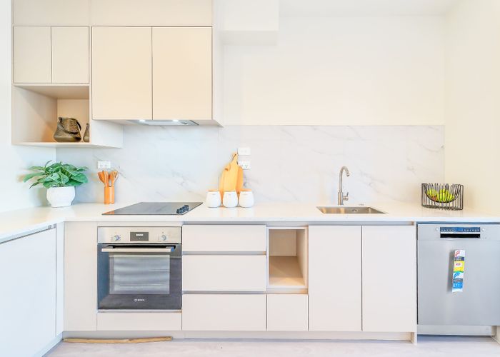  at 2/2 Chaucer Place, Blockhouse Bay, Auckland City, Auckland