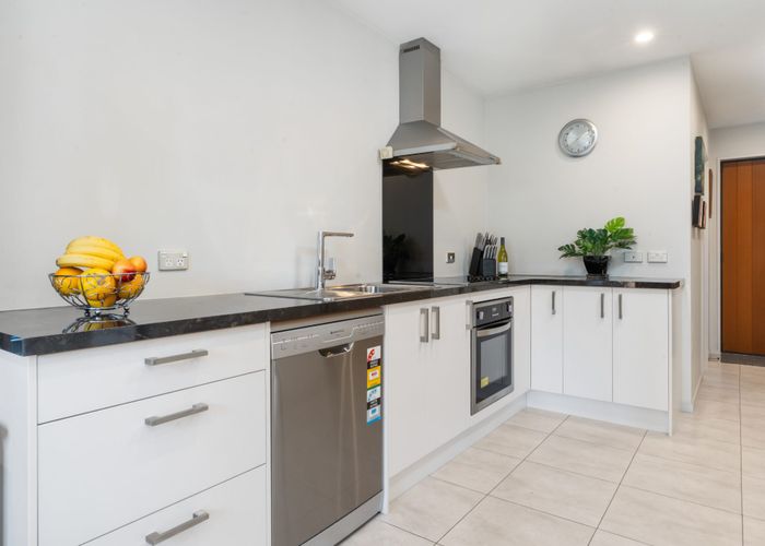  at 6/1 Cameron Street, Sydenham, Christchurch City, Canterbury