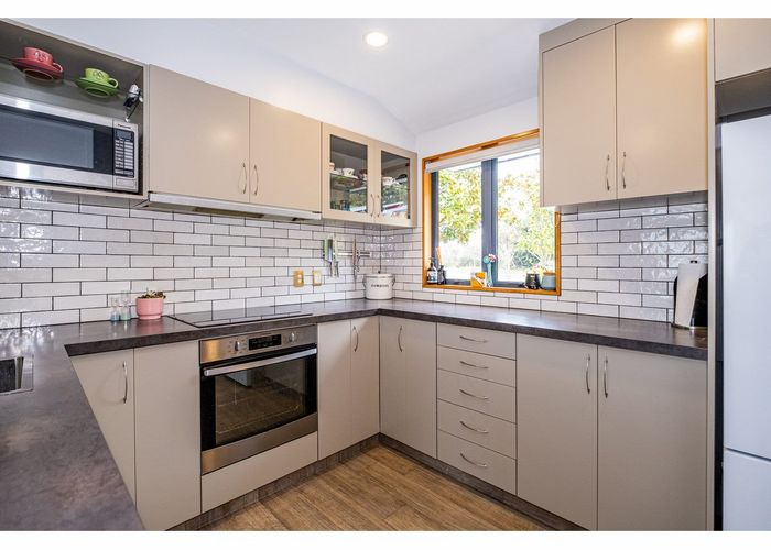  at 50 Longview Road, Sutherlands