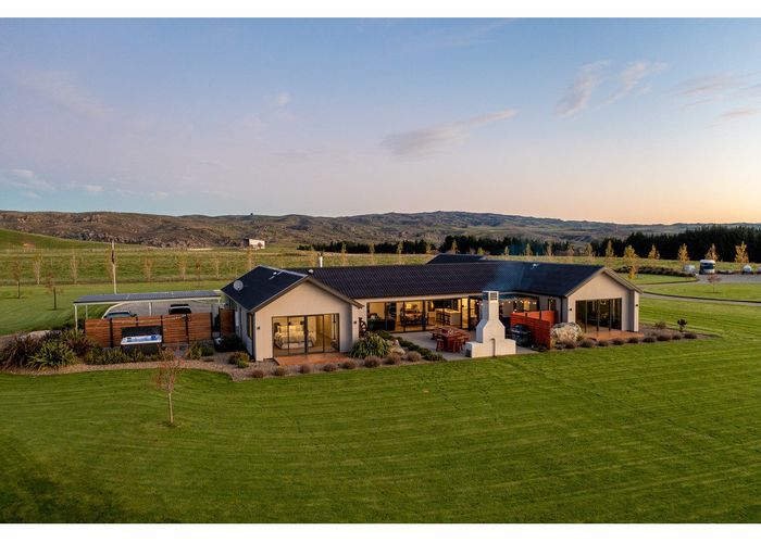  at 2864 Lauder-Omakau Road, Lauder, Omakau