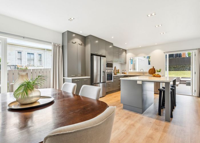  at 27 Woodside Road, Mount Eden, Auckland City, Auckland