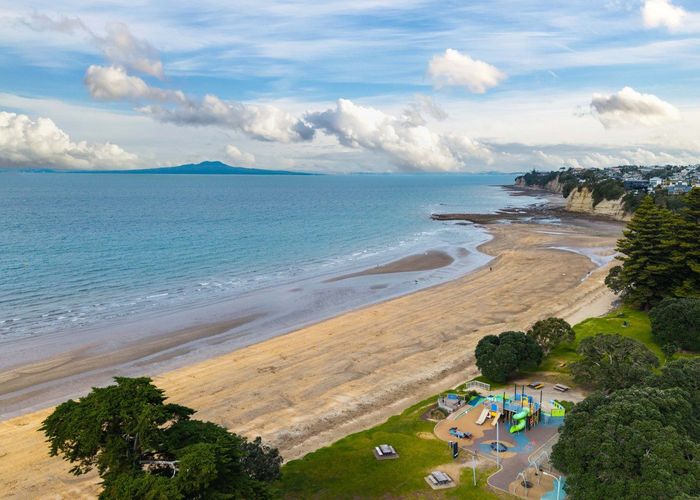  at 1/28 Oban Road, Browns Bay, North Shore City, Auckland
