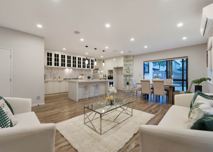  at 17 Peihinga Road, Flat Bush, Manukau City, Auckland