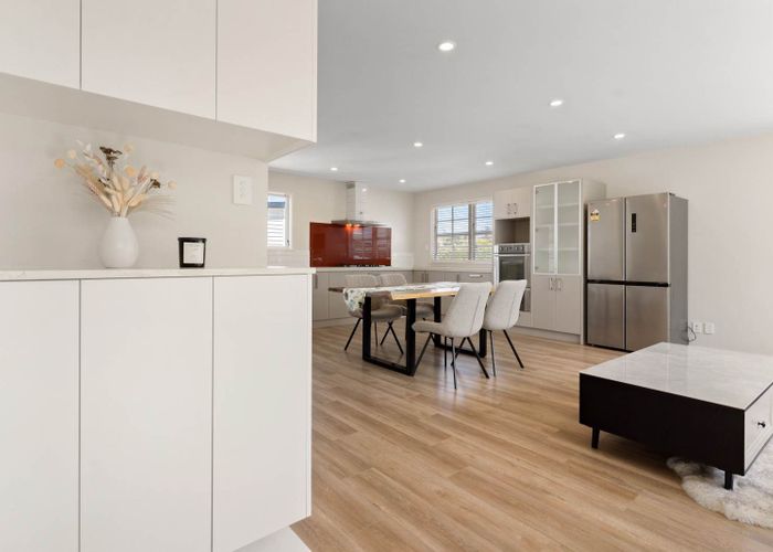  at 28 Cockayne Crescent, Sunnynook, North Shore City, Auckland