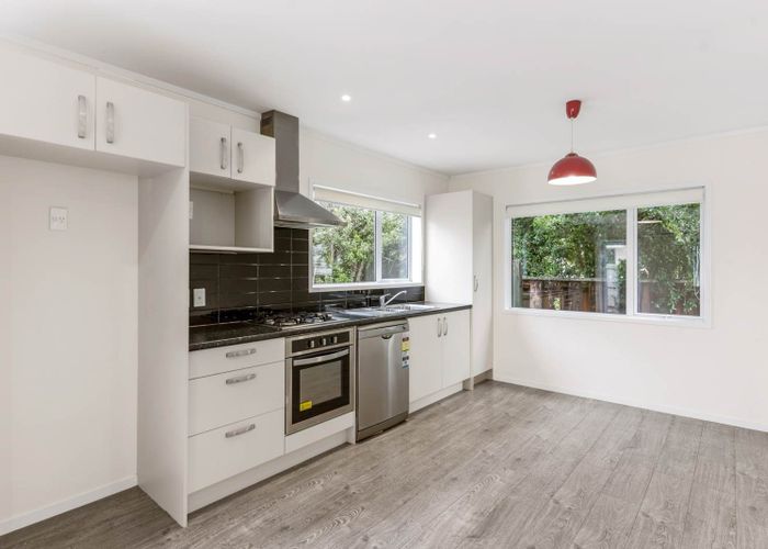  at 4A Kiernan Place, Kelston, Waitakere City, Auckland