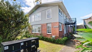  at 3/221 Hurstmere Road, Takapuna, Auckland
