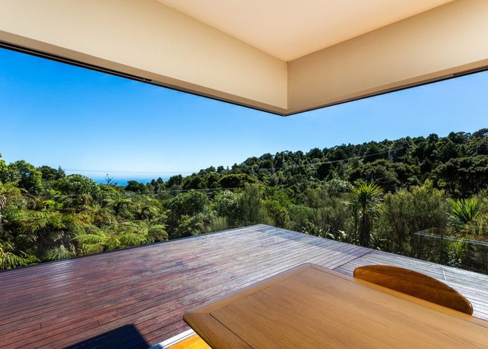  at 296 Piha Road, Piha, Waitakere City, Auckland