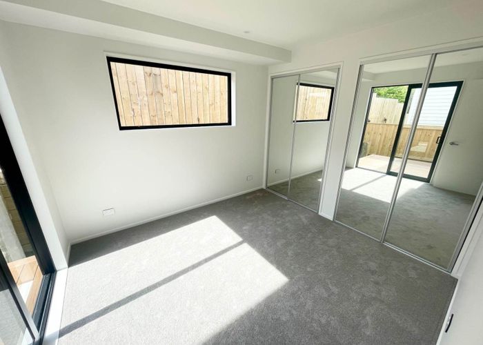  at 44B Godley Road, Green Bay, Waitakere City, Auckland