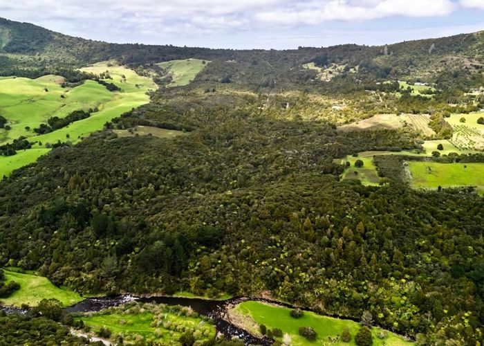  at 6754 State Highway 12, Waimamaku