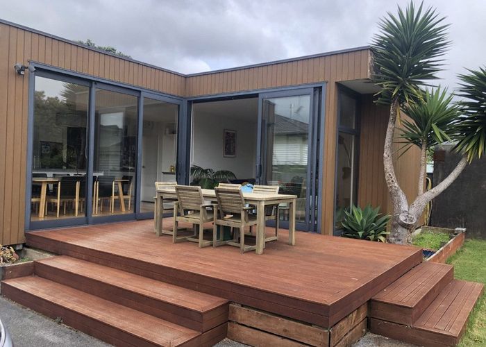 at 9 Trafalgar Street, Waiwhetu, Lower Hutt