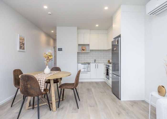  at 204/4 State Avenue, Onehunga, Auckland City, Auckland