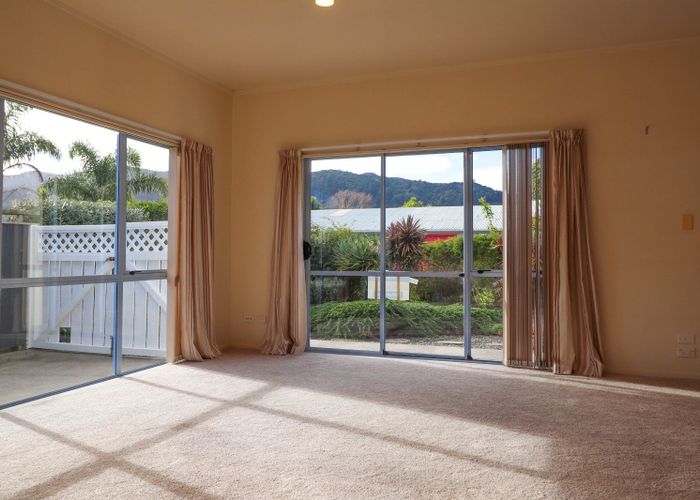  at 86A Richmond Street, Thames