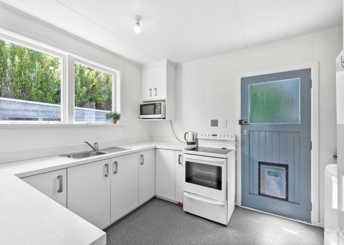  at 1/15 Parera Grove, Heretaunga, Upper Hutt