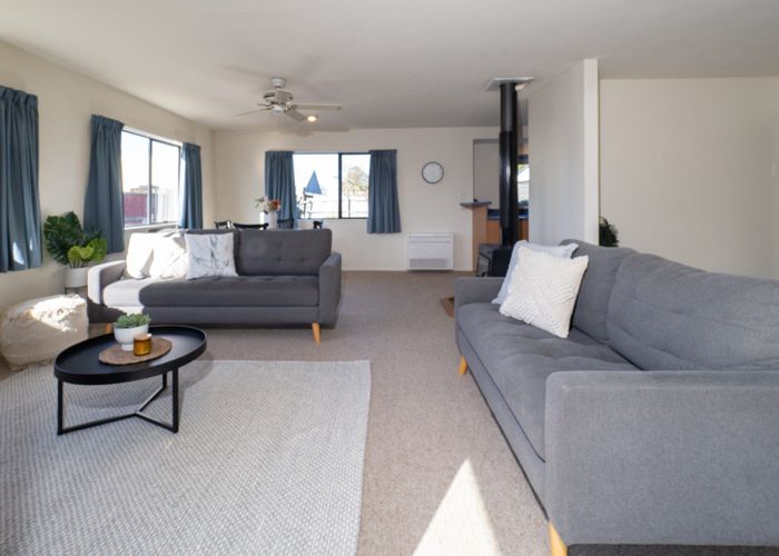 at 21 Nixon Street, Tinwald, Ashburton