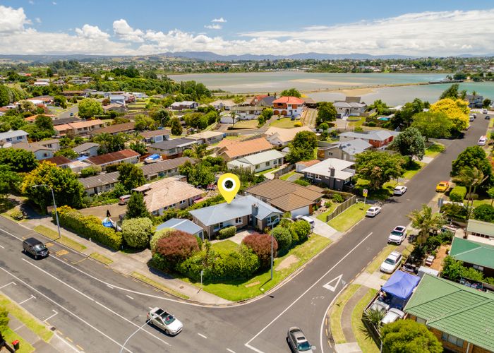  at 2 Sunset Crescent, Maungatapu, Tauranga