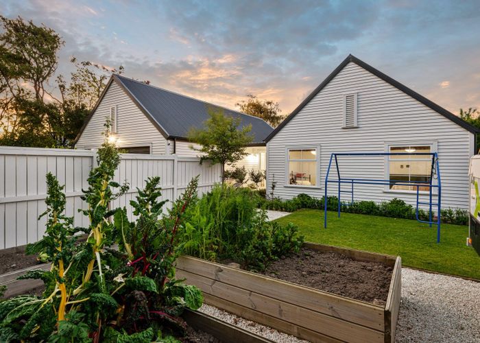  at 6 Crichton Terrace, Cashmere, Christchurch