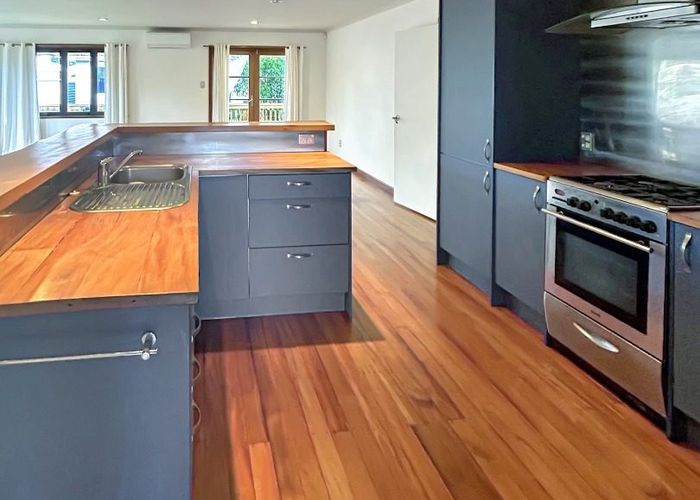  at 15 Salisbury Street, Terrace End, Palmerston North, Manawatu / Whanganui