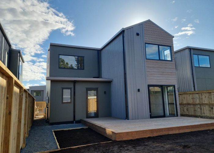  at 50 Jacks Landing Drive, Hamilton Lake, Hamilton, Waikato