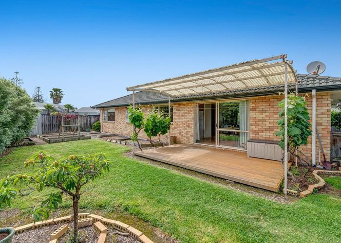  at 17 Aitkenhead Court, Parakai, Rodney, Auckland