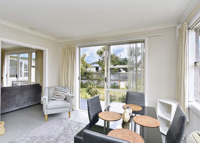  at 12 Cottonwood Street, Parklands, Christchurch