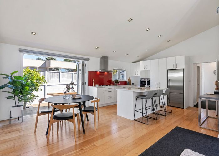  at 19 Tobruk Crescent, Milford, North Shore City, Auckland