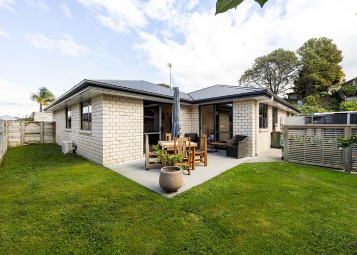  at 51 Shrule Place, Huntington, Hamilton