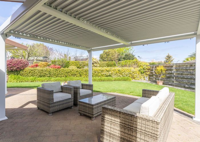  at 2 Fairview Terrace, Waipahihi, Taupo, Waikato
