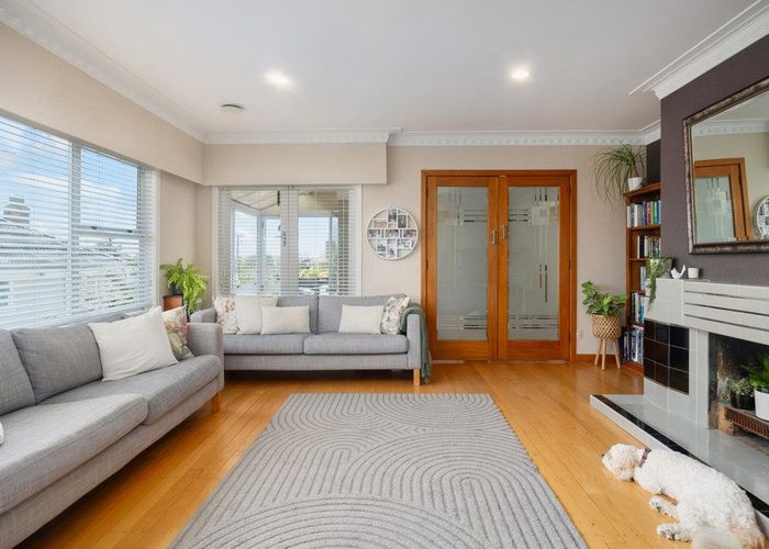  at 191 Methuen Road, New Windsor, Auckland City, Auckland
