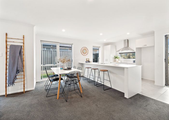  at 18 Tabraham Crescent, Pyes Pa, Tauranga, Bay Of Plenty