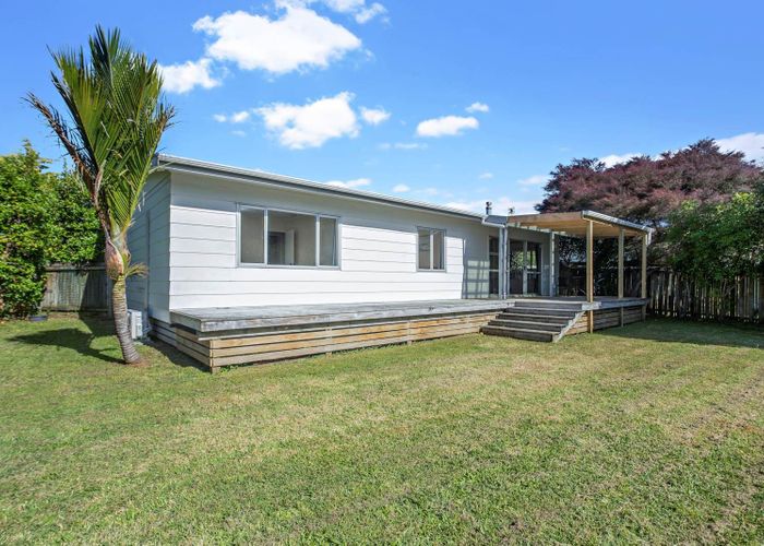  at 20 Taranui Place, Henderson, Waitakere City, Auckland