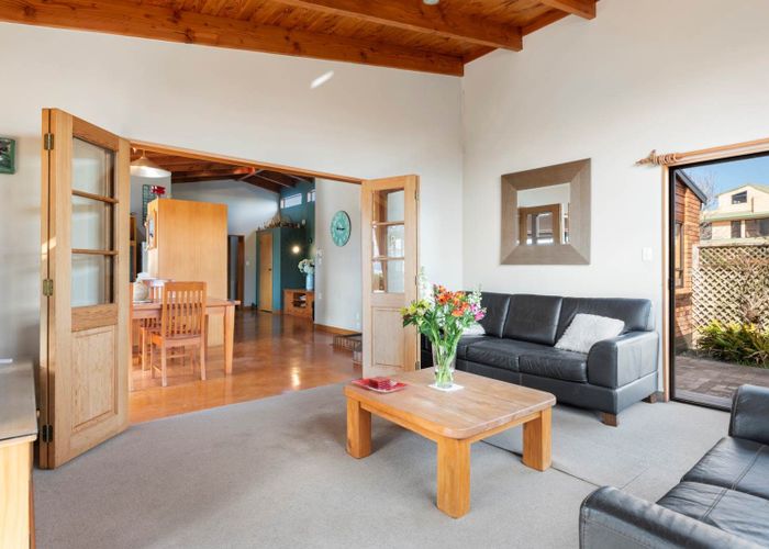  at 51 Bay Vista Drive, Red Beach, Red Beach
