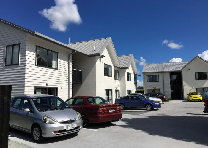  at 5D/246 St George Street, Papatoetoe, Manukau City, Auckland
