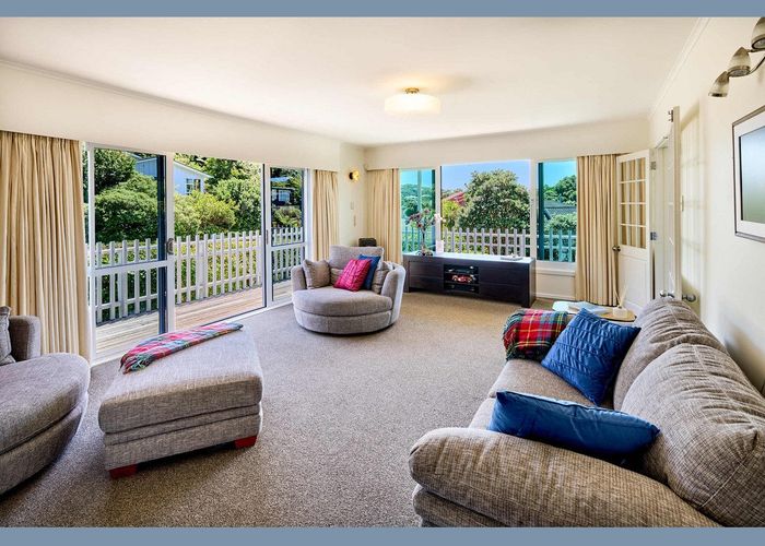  at 104 Oriel Avenue, Tawa, Wellington