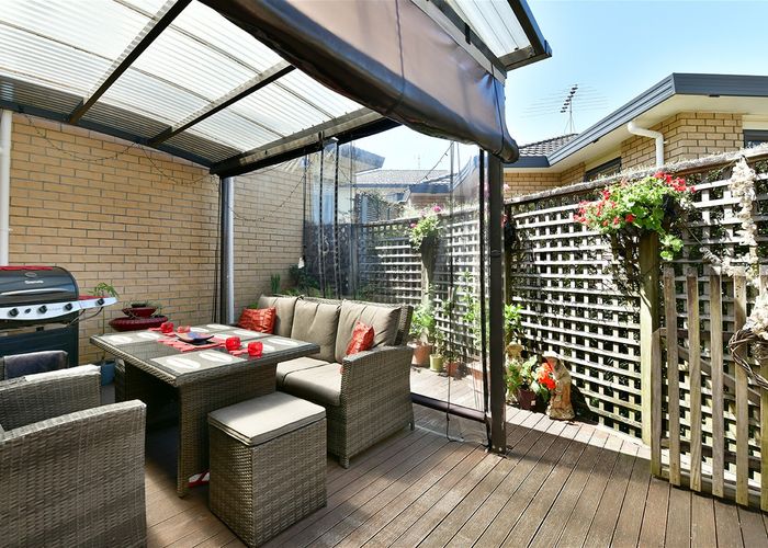  at 27 Greenview Lane, Red Beach, Red Beach