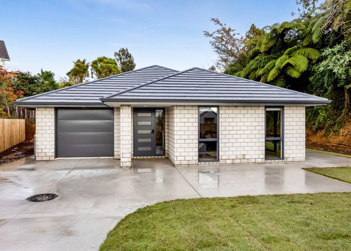  at 10A Winstone Place, Highlands Park, New Plymouth, Taranaki