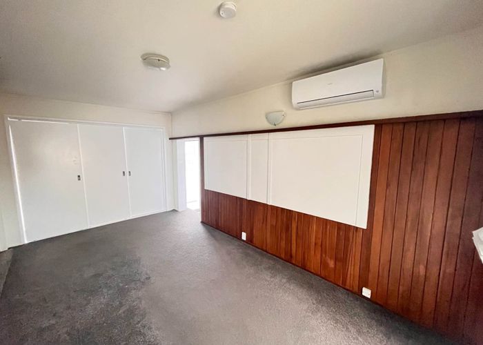  at 35B Glengarry Road, Glen Eden, Waitakere City, Auckland