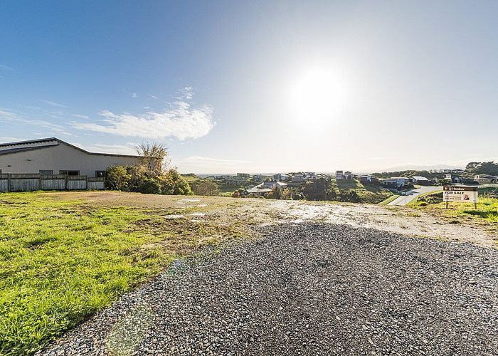  at 123 Ruapehu Drive, Fitzherbert, Palmerston North, Manawatu / Whanganui