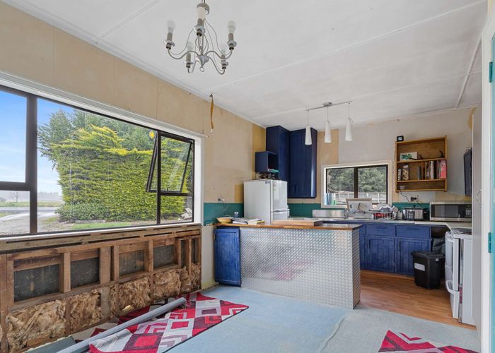  at 672 Old Port Road, Warepa