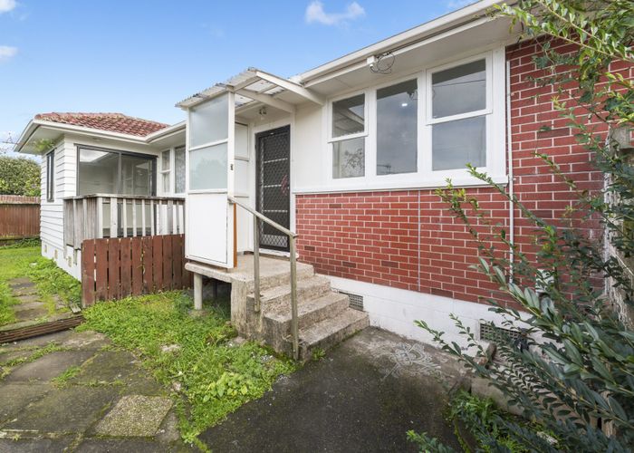  at 3/34 Miro Street, New Lynn, Waitakere City, Auckland