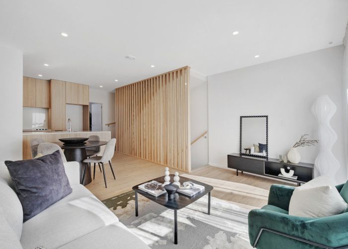  at 15 Fencible Drive, Howick, Manukau City, Auckland