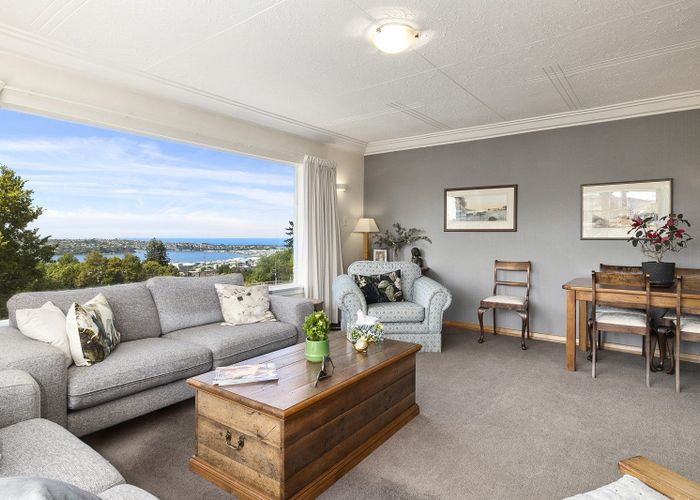  at 16 Littlebourne Road, Roslyn, Dunedin, Otago