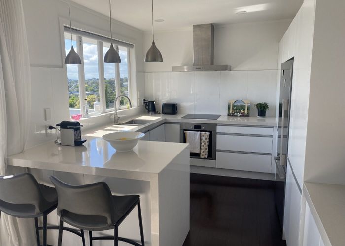  at 1/30 Jellicoe Road, Murrays Bay, North Shore City, Auckland