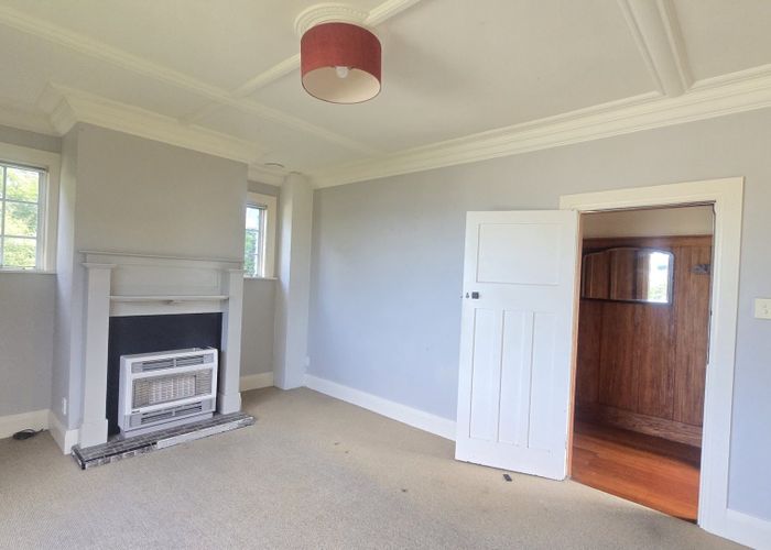  at 51A Barnard Street (Upper), Wadestown, Wellington, Wellington