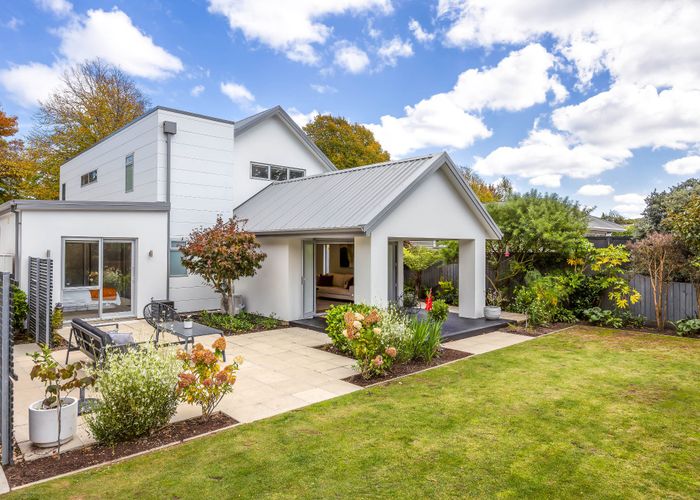  at 15 Bowenvale Avenue, Cashmere, Christchurch City, Canterbury