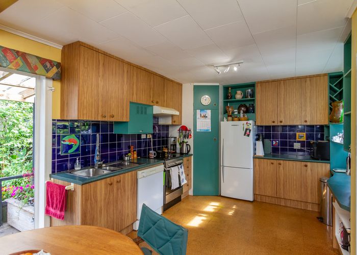  at 99 Wellington Road, Wainuiomata, Lower Hutt
