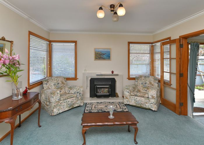  at 6 Gresham Terrace, New Brighton, Christchurch