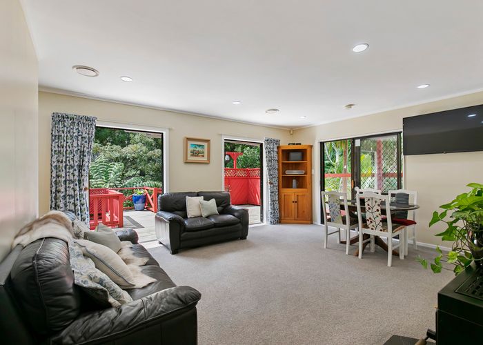  at 24 Randal Place, Bayview, Auckland